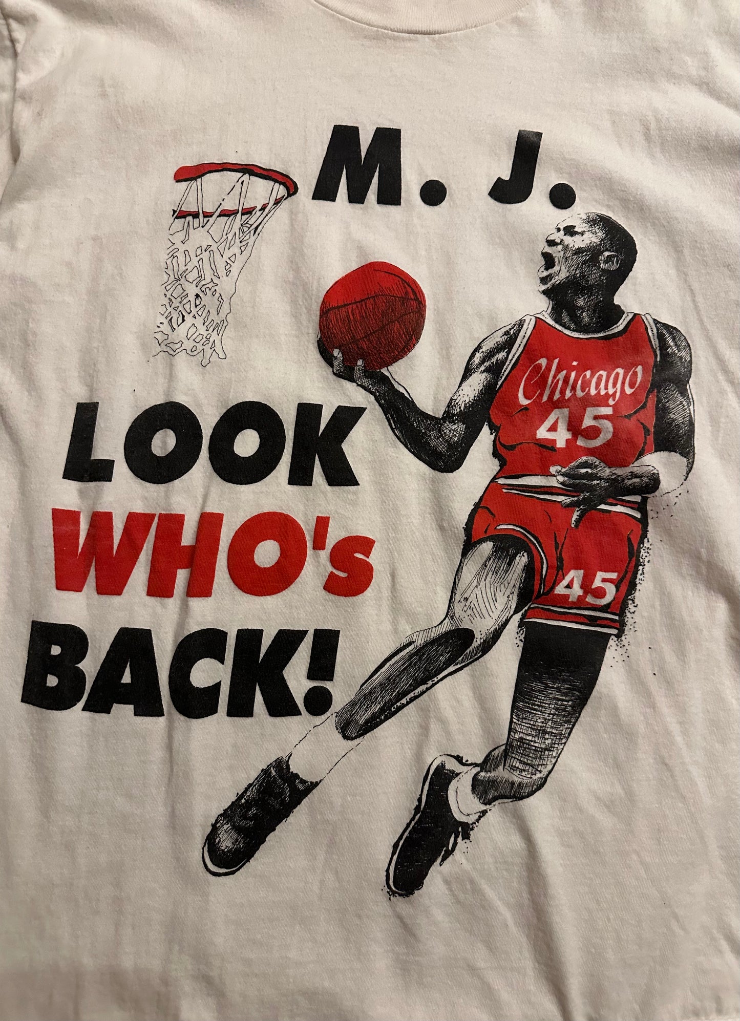 Vintage Micheal Jordan Look Who's Back T Shirt Sz L