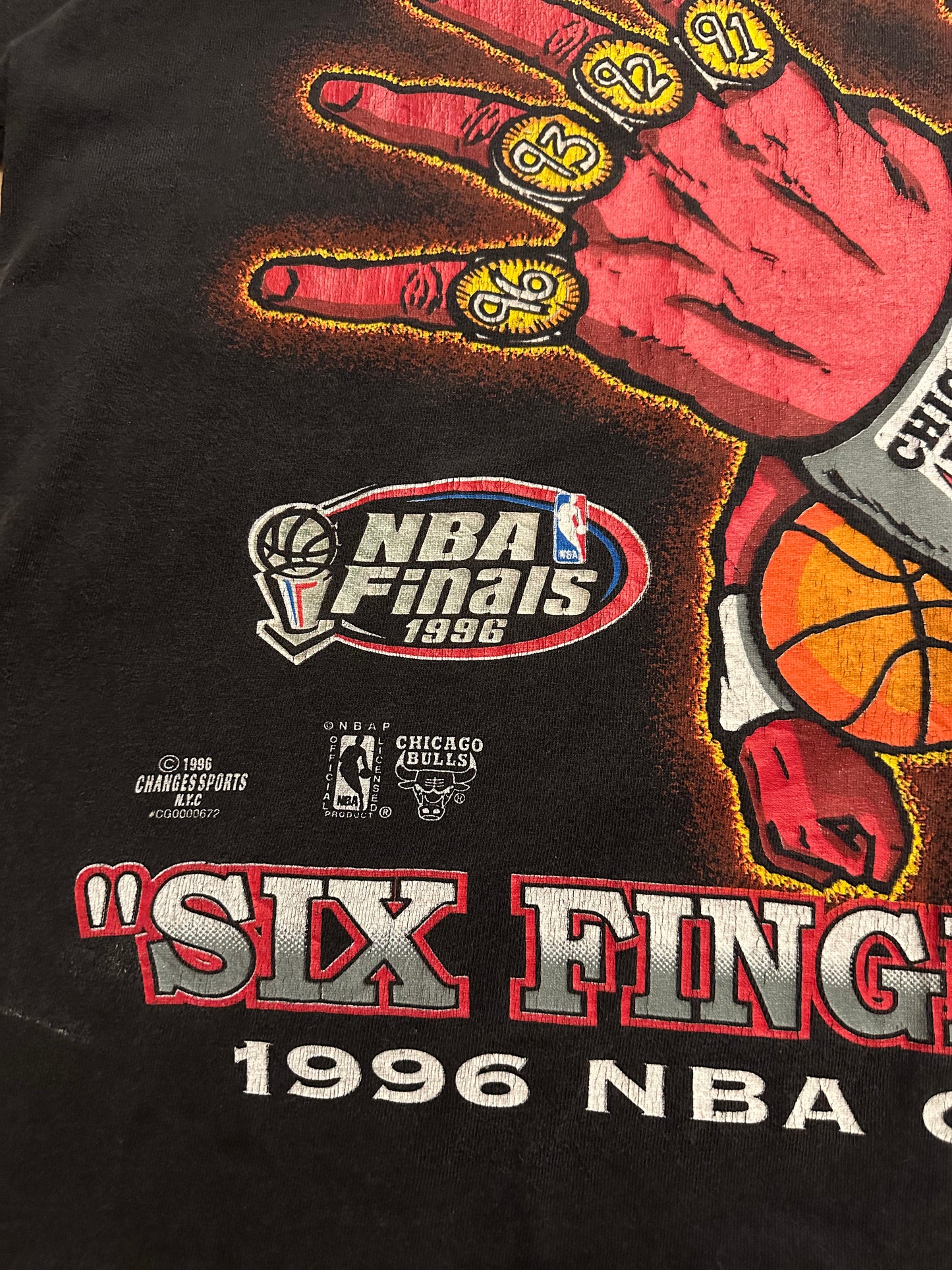 Vintage 1996 Chicago Bulls Six Fingers Left Benny The Bull Championship T Shirt Sz XL